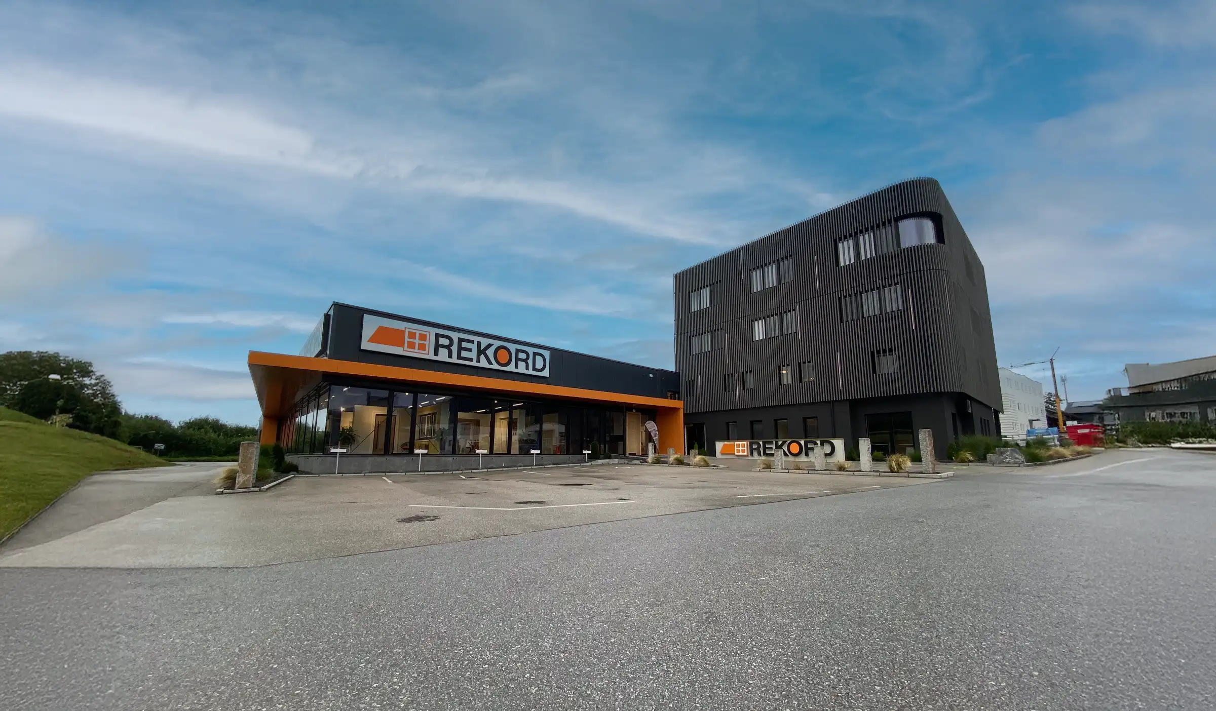 REKORD Fenster Oberhofen